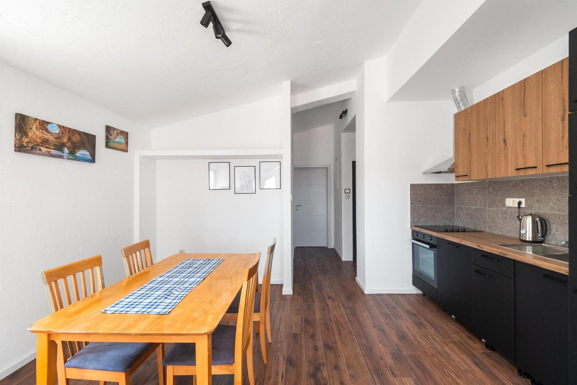 וודיצה Apartments And Rooms Mladen חדר תמונה
