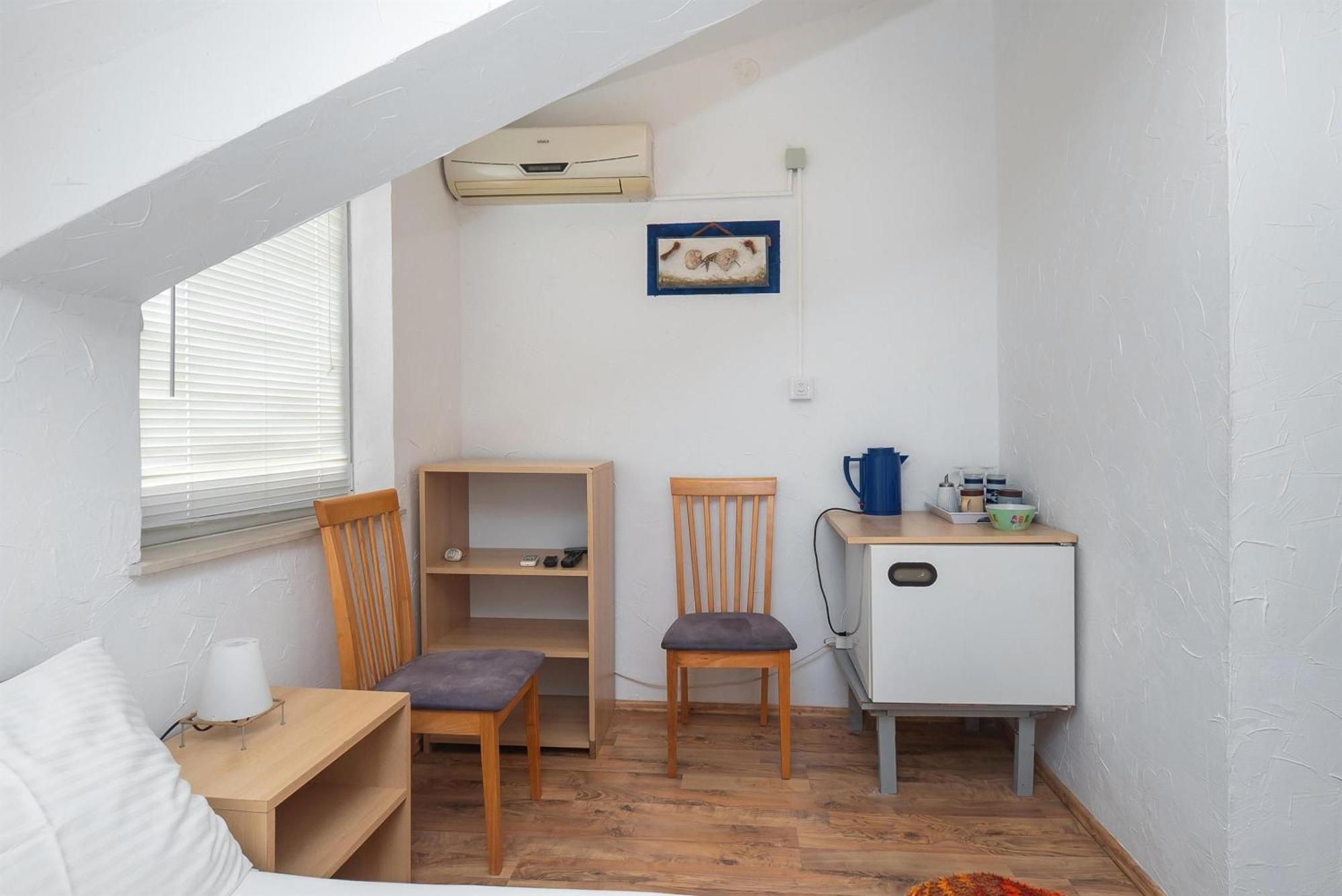 וודיצה Apartments And Rooms Mladen מראה חיצוני תמונה