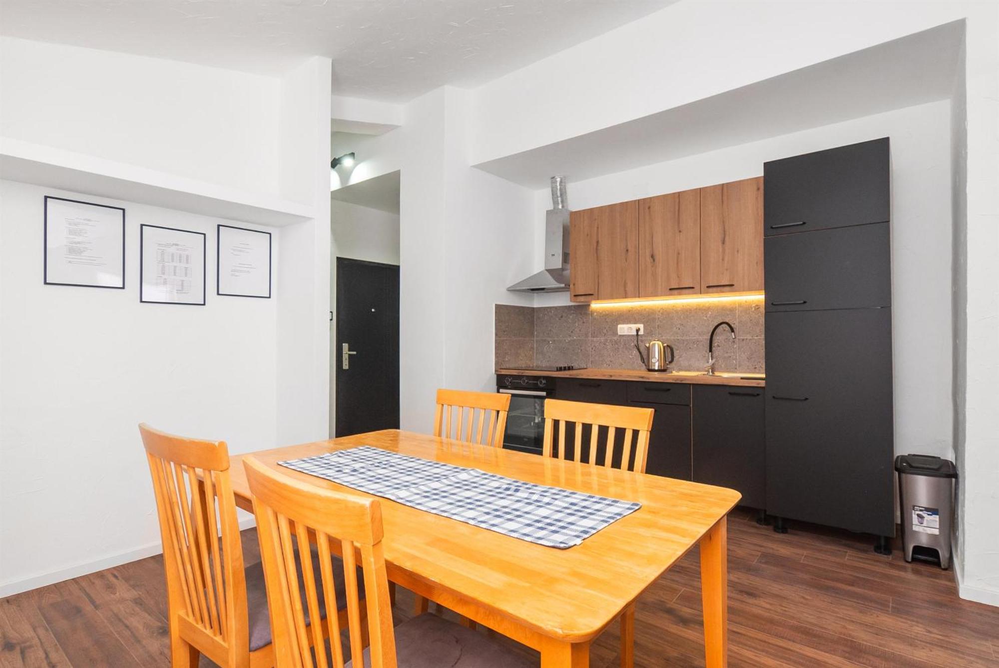 וודיצה Apartments And Rooms Mladen חדר תמונה