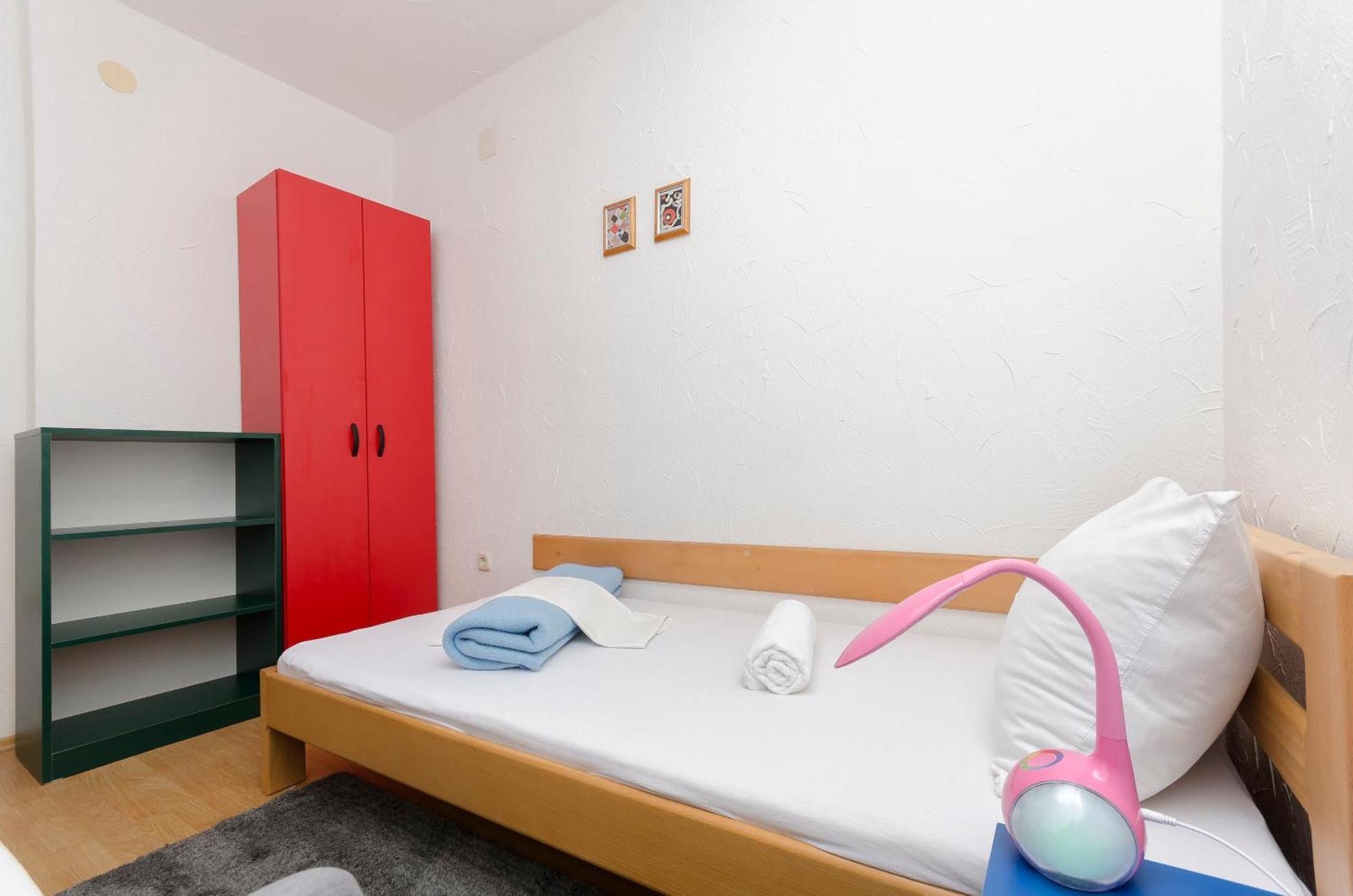 וודיצה Apartments And Rooms Mladen מראה חיצוני תמונה
