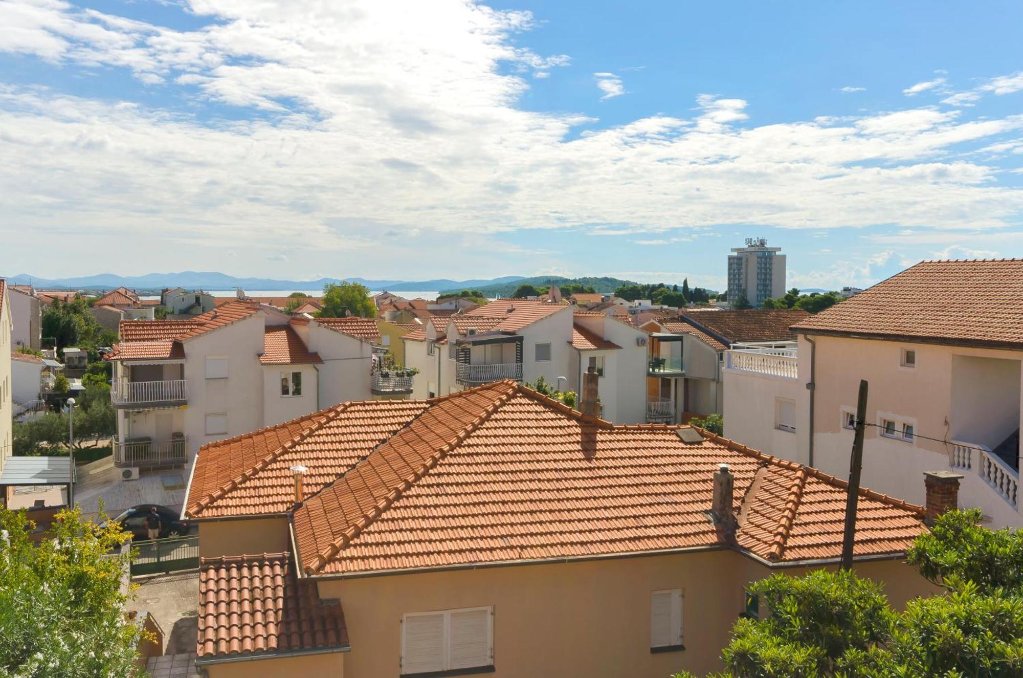 וודיצה Apartments And Rooms Mladen מראה חיצוני תמונה
